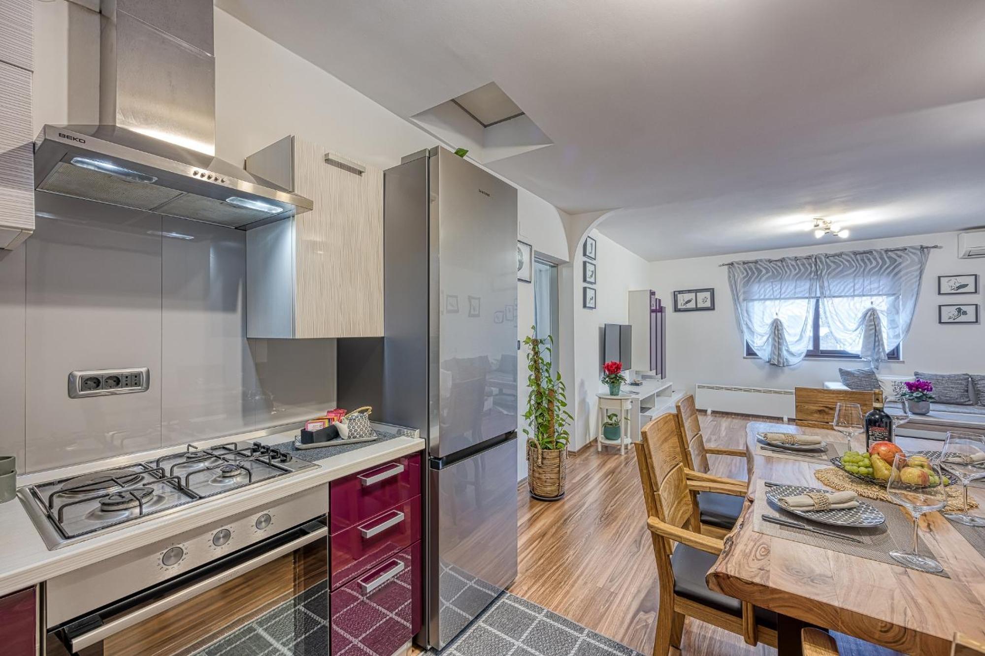 Apartments Suki Rovinj Bagian luar foto