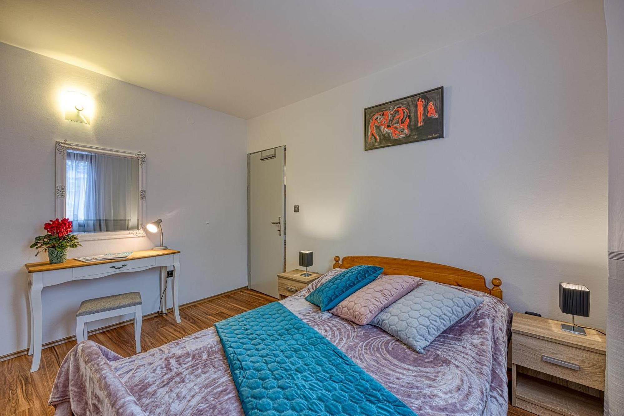 Apartments Suki Rovinj Bagian luar foto