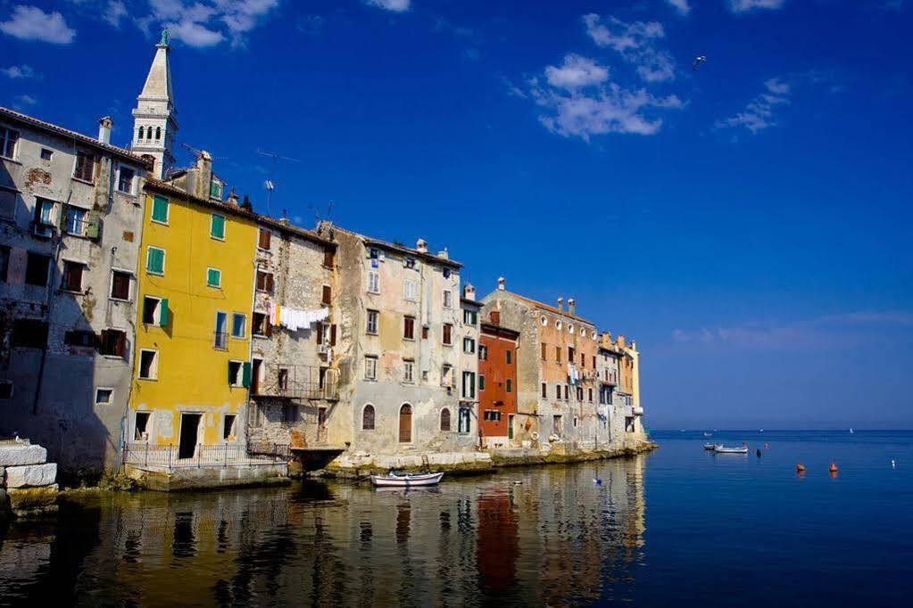 Apartments Suki Rovinj Bagian luar foto